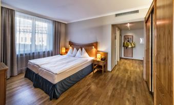 hotel-post-bruneck-zimmer-suite-01