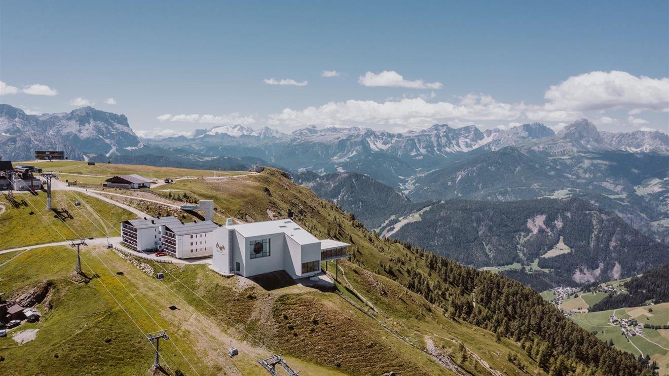 hpb-ausblick-berg-resized