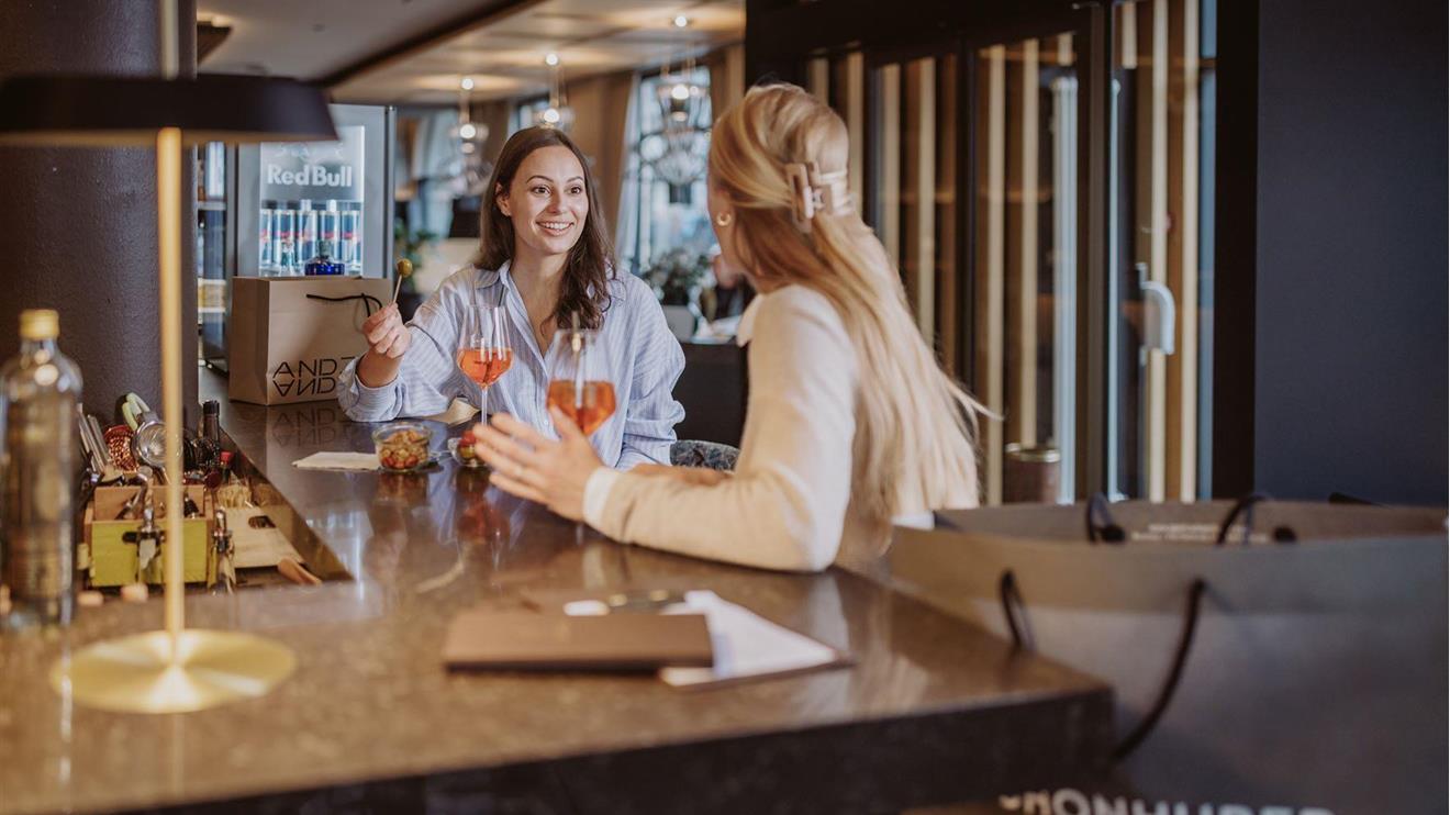 2022-02-11-hotel-post-bruneck-aperitif-im-cosmo-2-resized