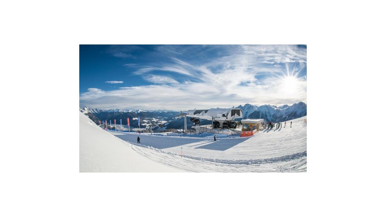w-kronplatz-lifts-c-tvb-kronplatz-photo-harald-wisthaler-20140117-1466-alpen-connecting