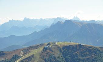 sommer-kronplatz-gipfel-2-skirama-kronplatz